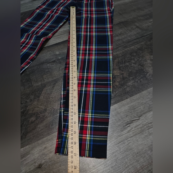 Vineyard Vines,  Women's Size 0 Skinny Leg Holiday Pants - Picture 5 of 9